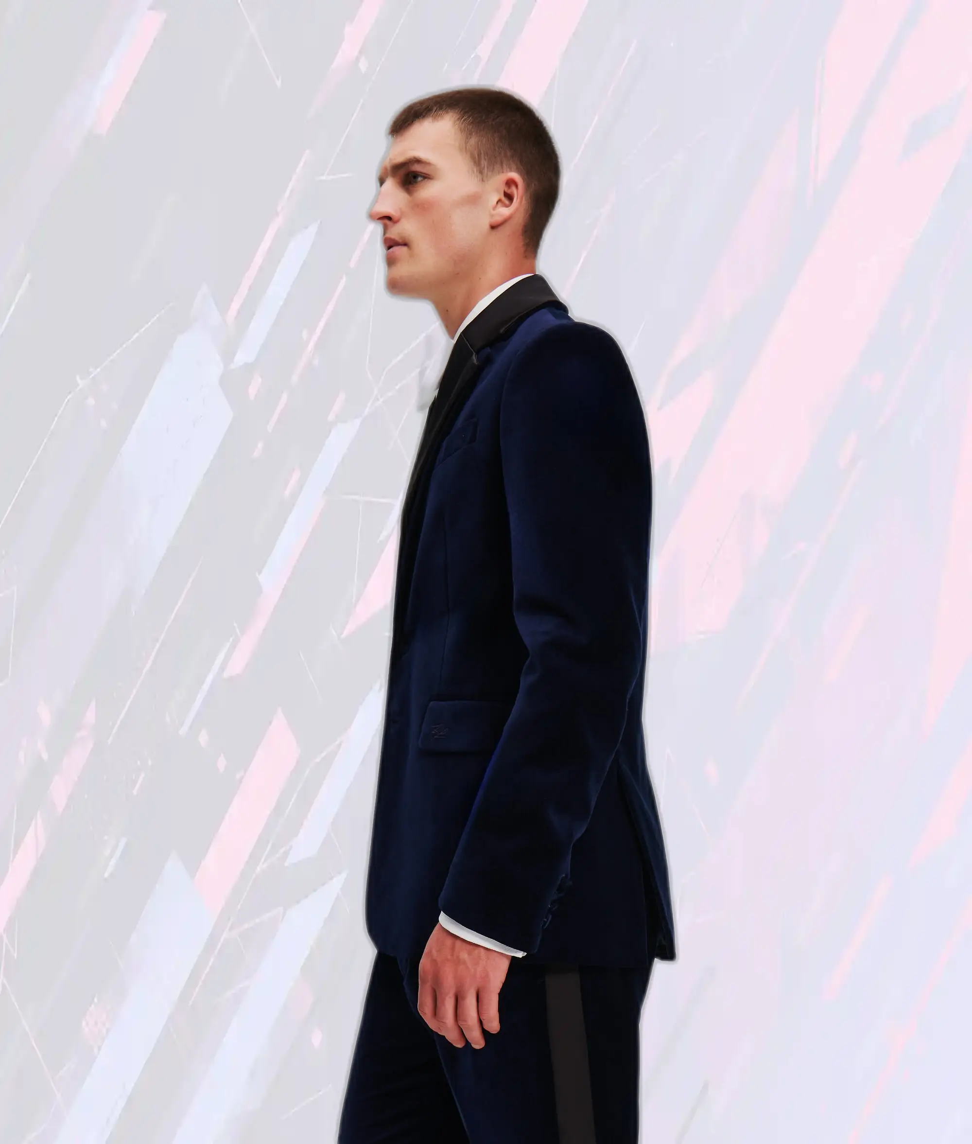 Veste Smoking en Velours Noir Iris Karl Lagerfeld - Pièce Exclusive Sélectionnée par Hun Kim