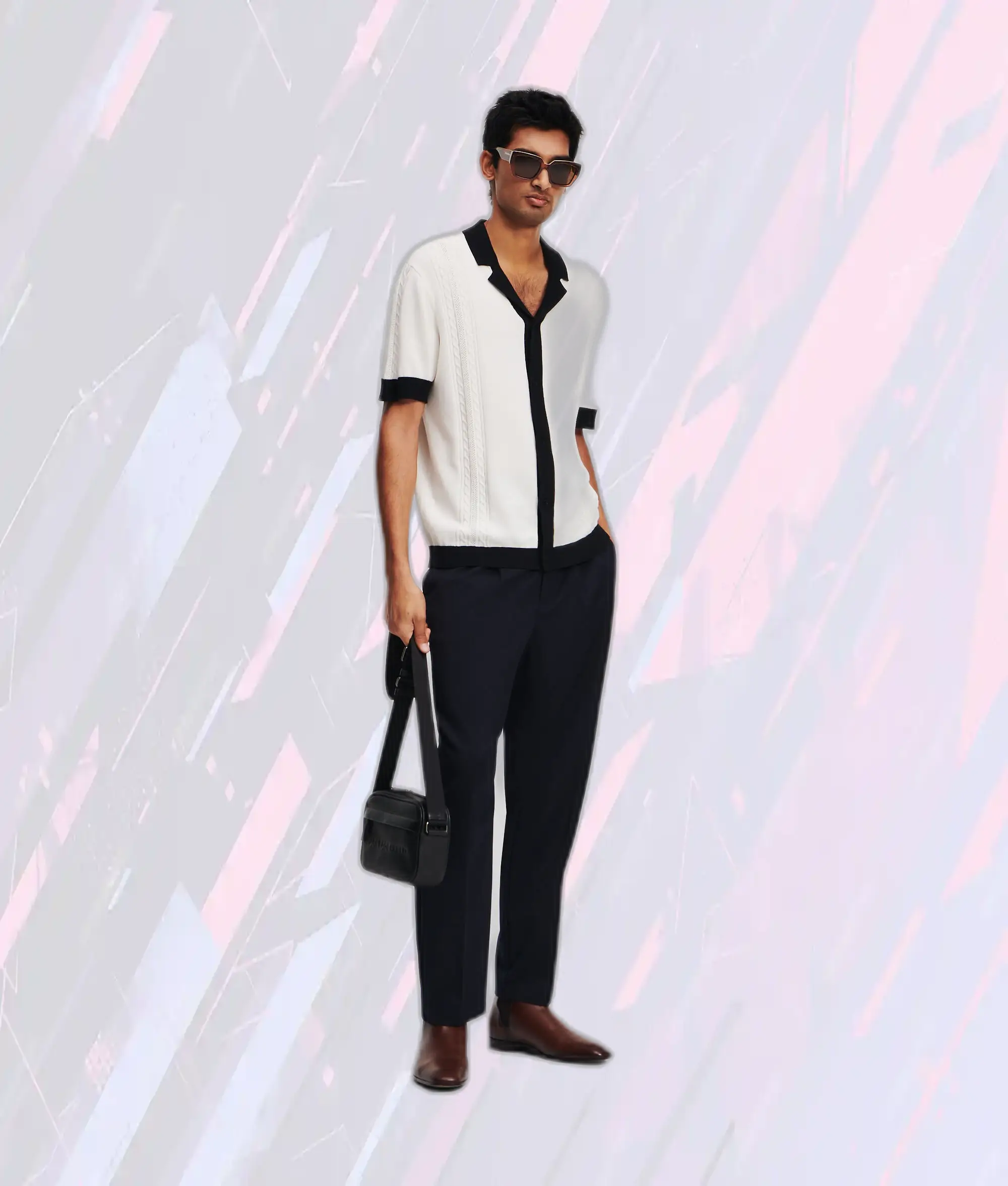 Chemisier Élégant Manches Courtes en Maille Impeccable - Collection Printemps-Été Karl Lagerfeld