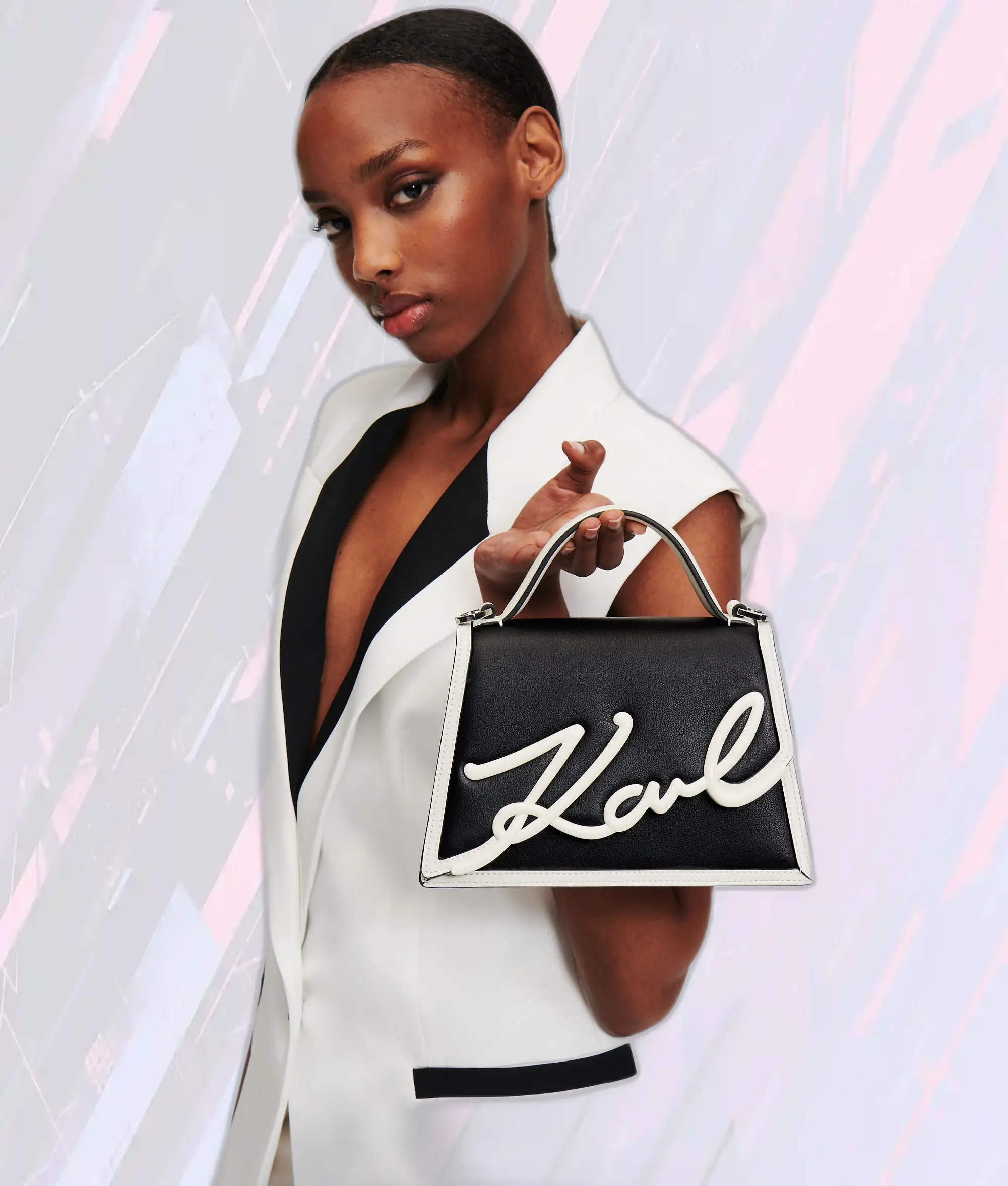 Karl Lagerfeld Pochette Bandoulière Signature K Modèle Petit Noir & Blanc