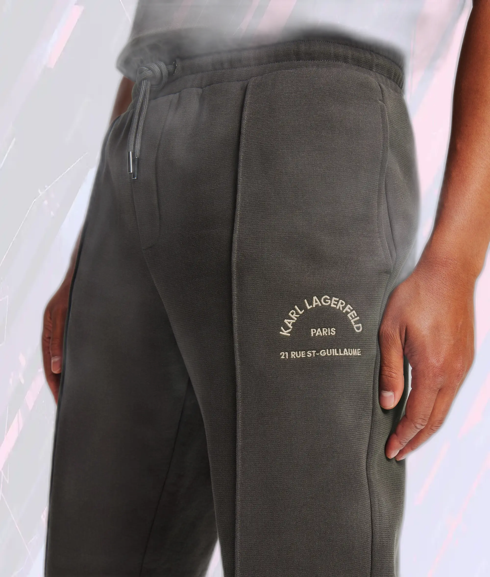 Karl Lagerfeld - Pantalon Sport Collection St-Guillaume en Béton Gris