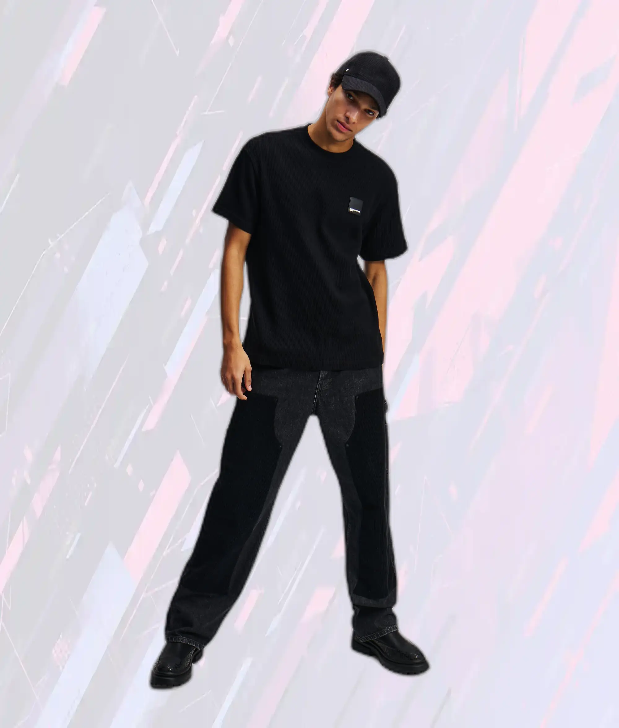 Élégant Tee-Shirt Noir à Motif Gaufré par Karl Lagerfeld