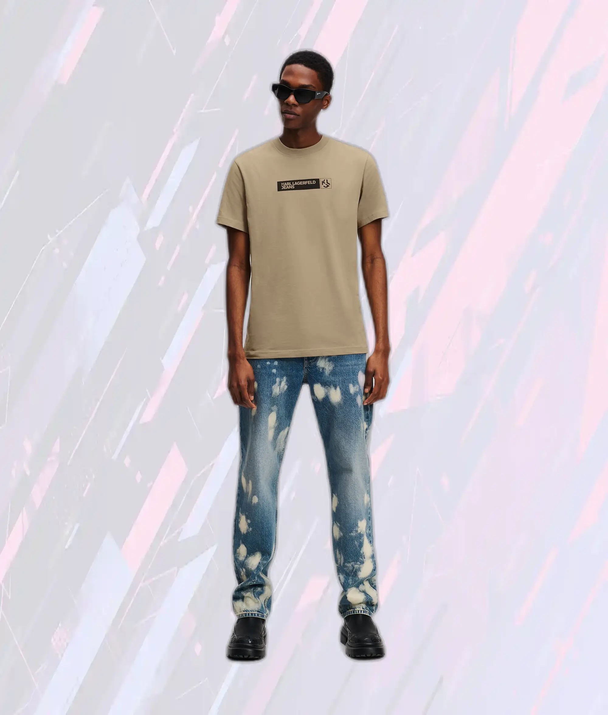 Karl Lagerfeld T-Shirt Cintré Élégant Nuance Taupe Sable - Coupe Contemporaine