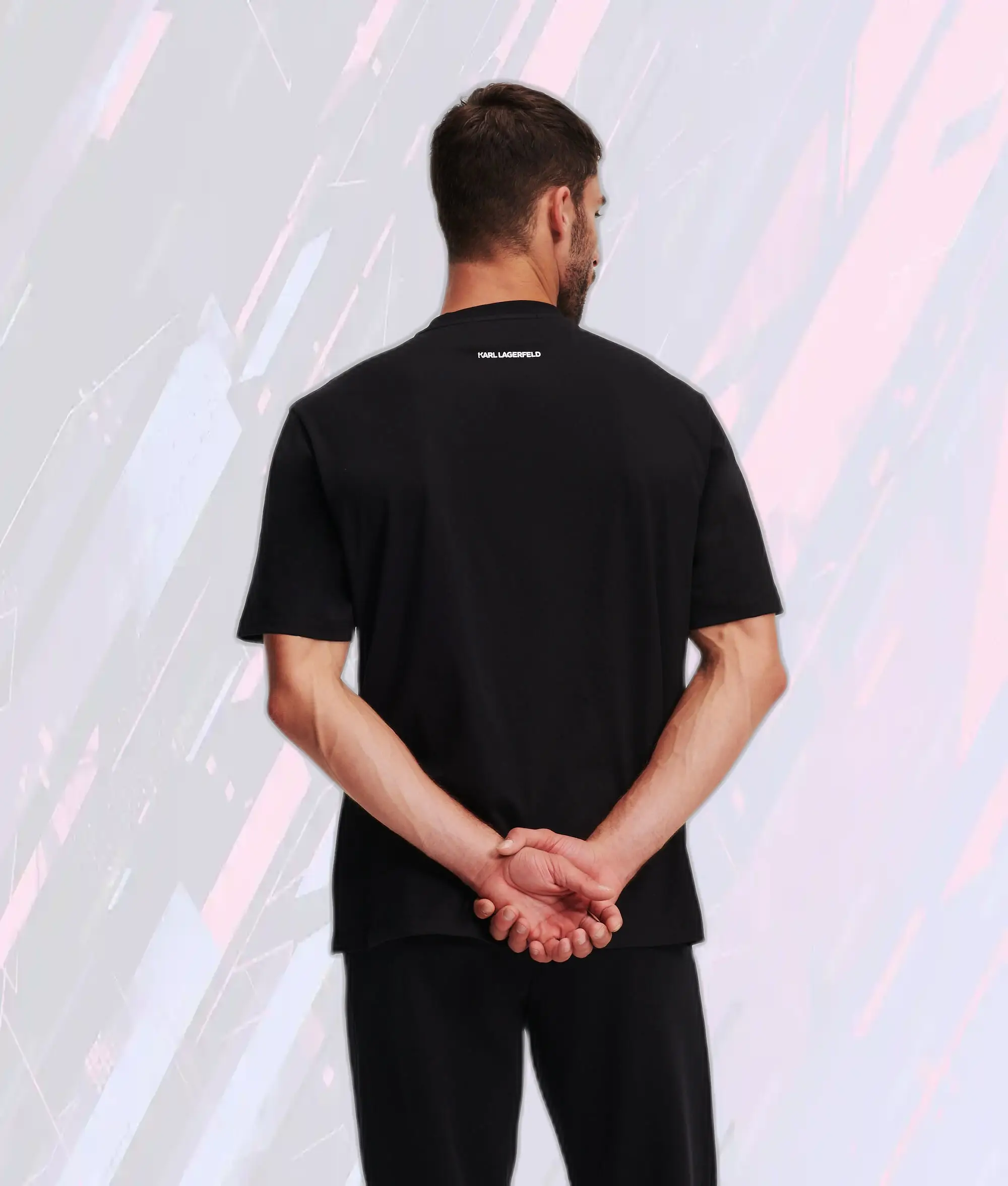 T-Shirt Décontracté Signature Karl Lagerfeld - Logo Noir Emblématique - Style Urbain Confortable