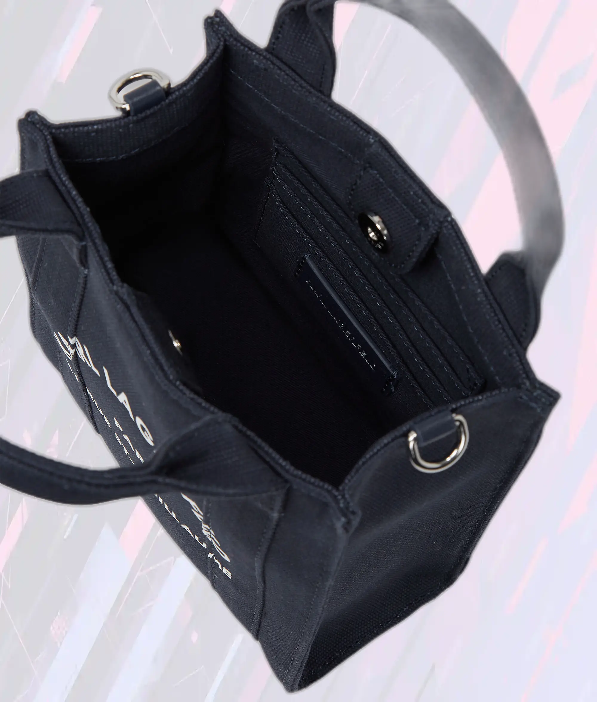 Sac Carré Fourre-tout Karl Lagerfeld - Motif Iris Noir Édition Rue Saint-Guillaume