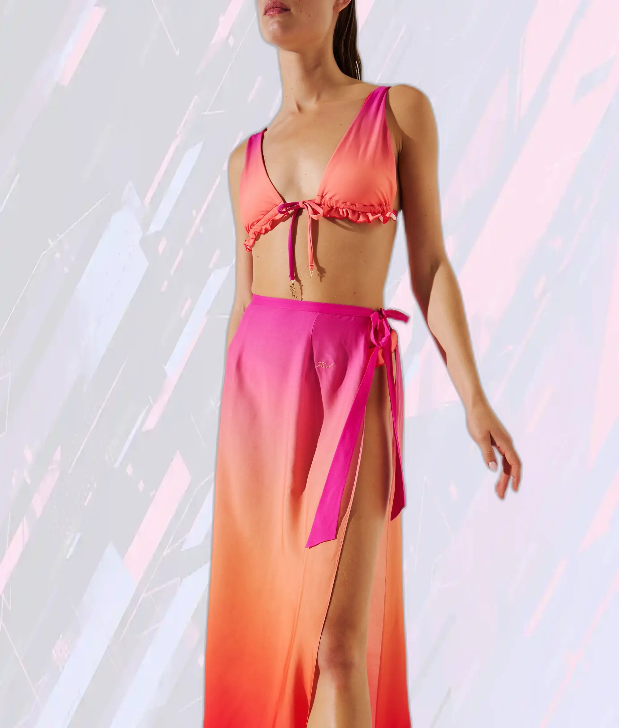 Pareo Longue Taille Dégradé Hibiscus - Collection Signature Carmélia par Karl Lagerfeld