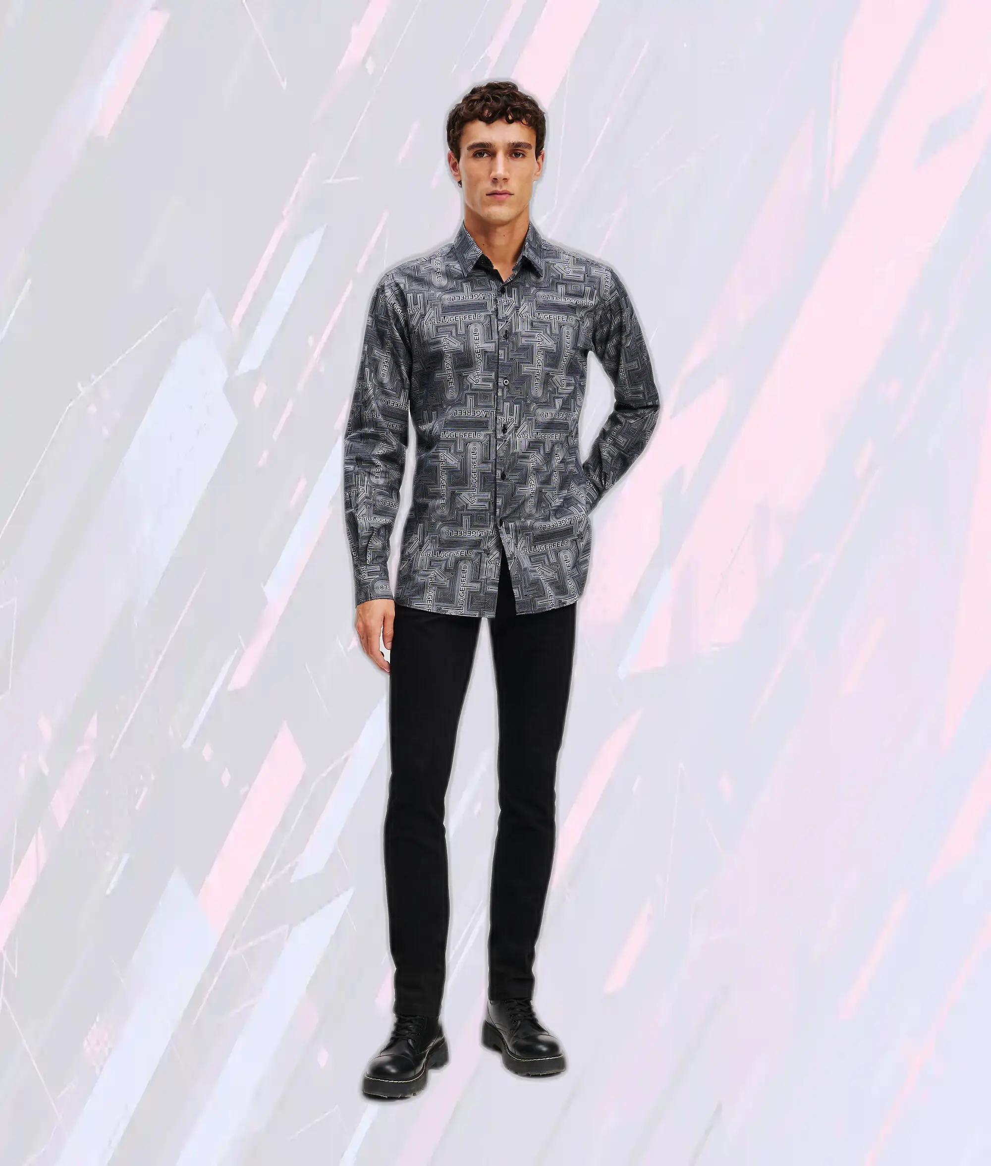 Jean droit denim tonalité noir intense - Modèle iconique Karl Lagerfeld 

Pantalon en denim ajusté noir signature - Collection Karl Lagerfeld 

Jean slim noir brut coupe premium par Karl Lagerfeld 

Denim noir structuré à détails signature - Édition Karl Lagerfeld 

Pantalon droit en denim noir intemporel - Création Karl Lagerfeld