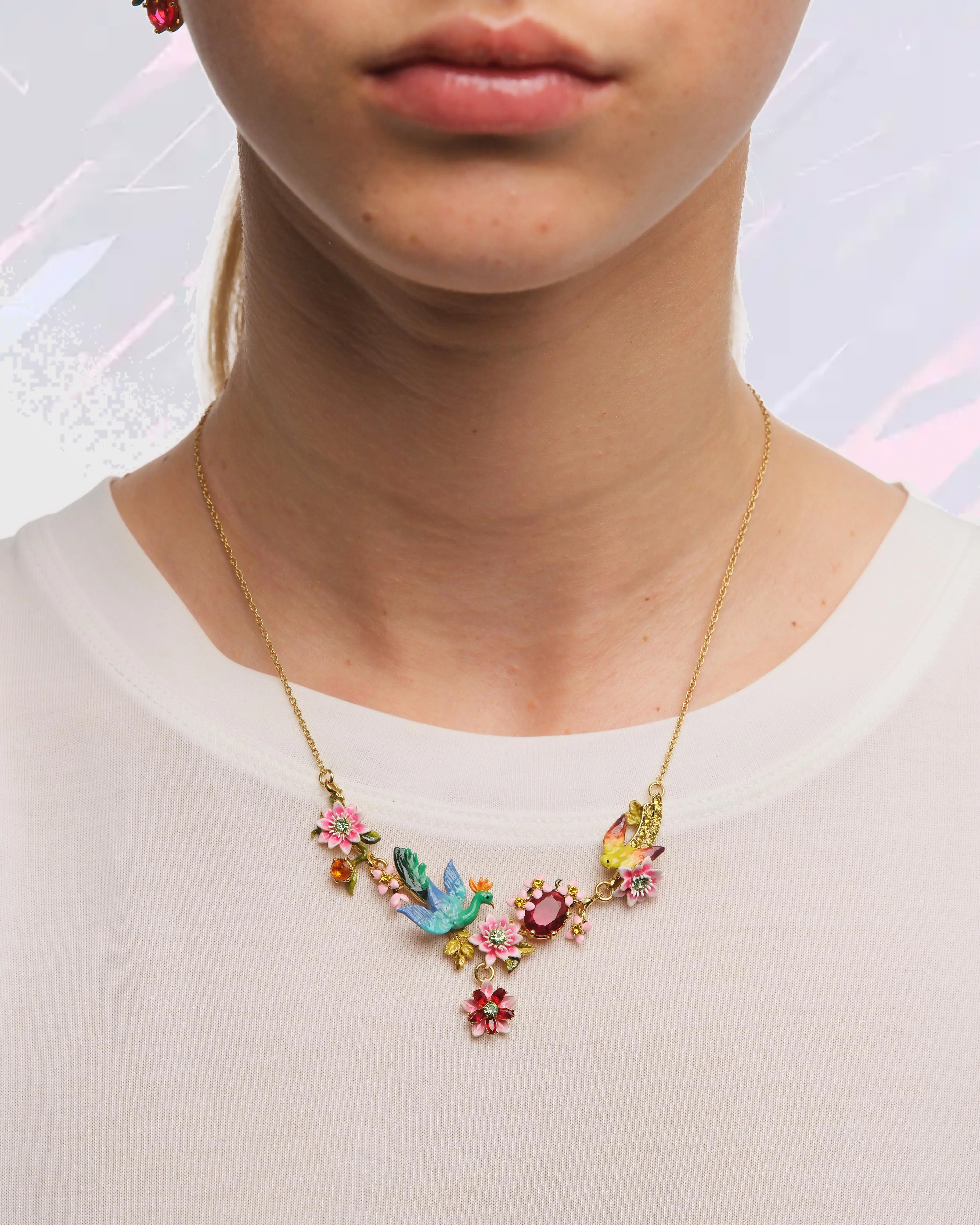 Collier ornemental Les Néréides - Inspiration florale en relief serti de motifs botaniques