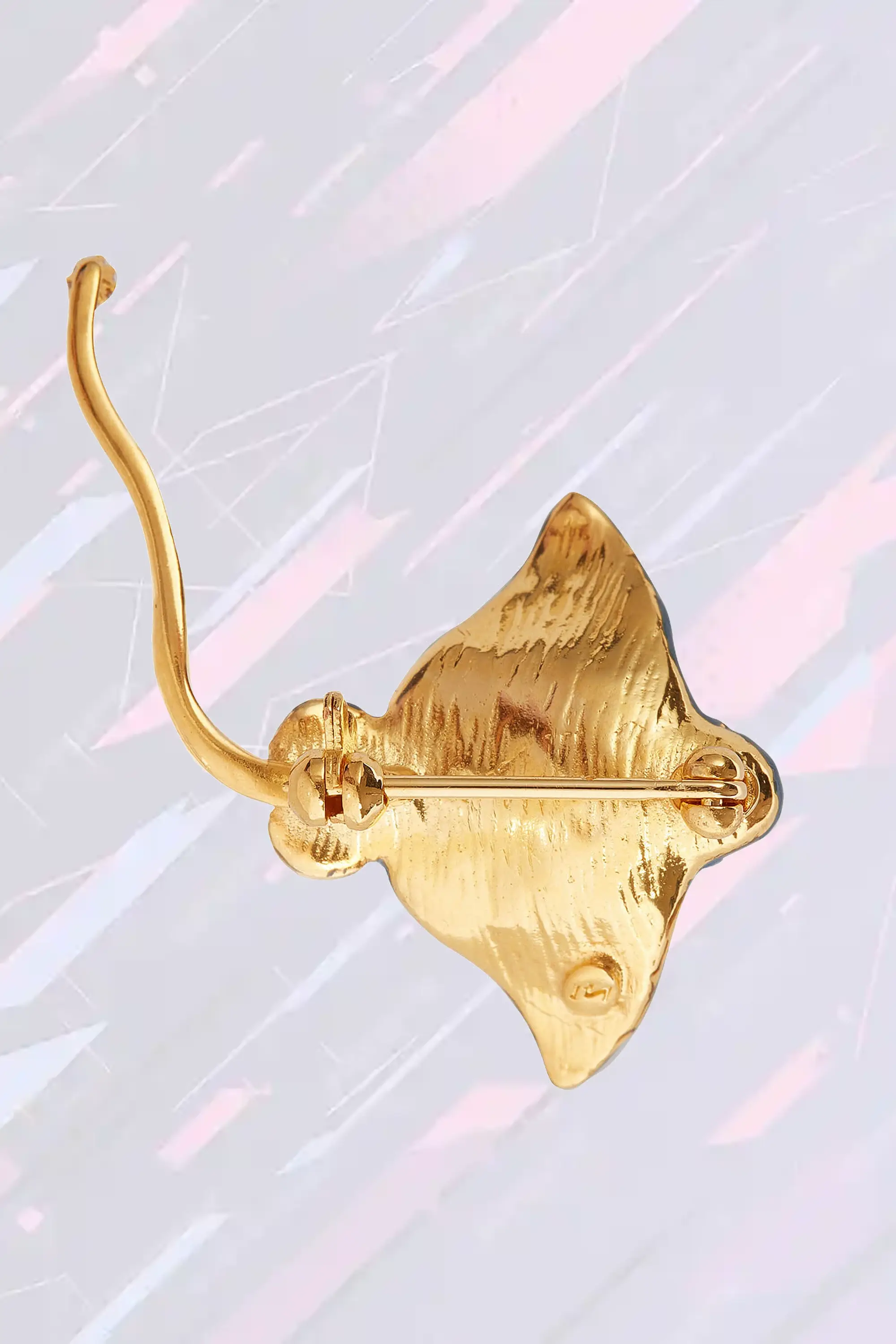 Élégant bijou d'aigle de mer serti de perles bleutées - Collection Océan Les Néréides