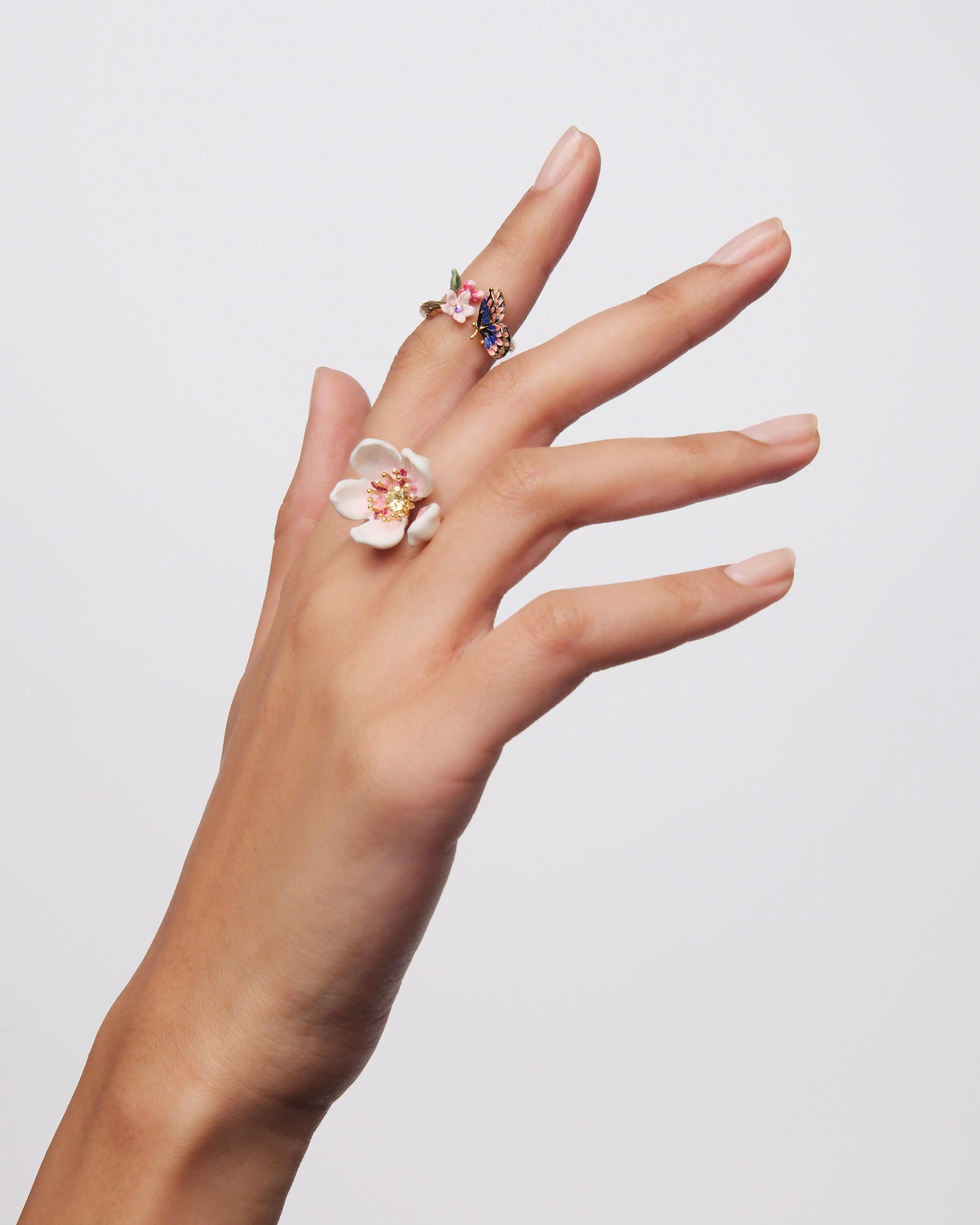 Bague Réglable Les Néréides - Papillon Japonais et Floraison de Cerisier en Émail Printanière