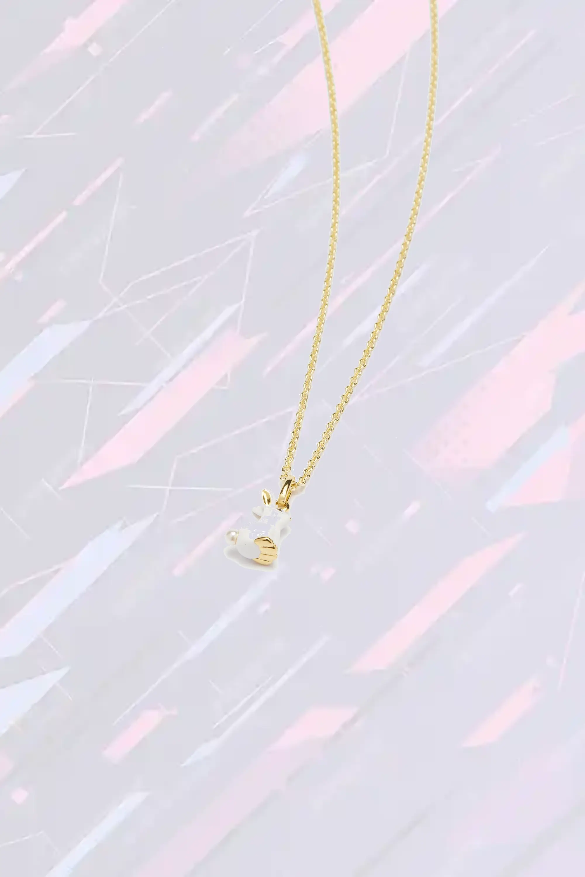 Pendentif lièvre nacré - Collier féerique Les Néréïdes