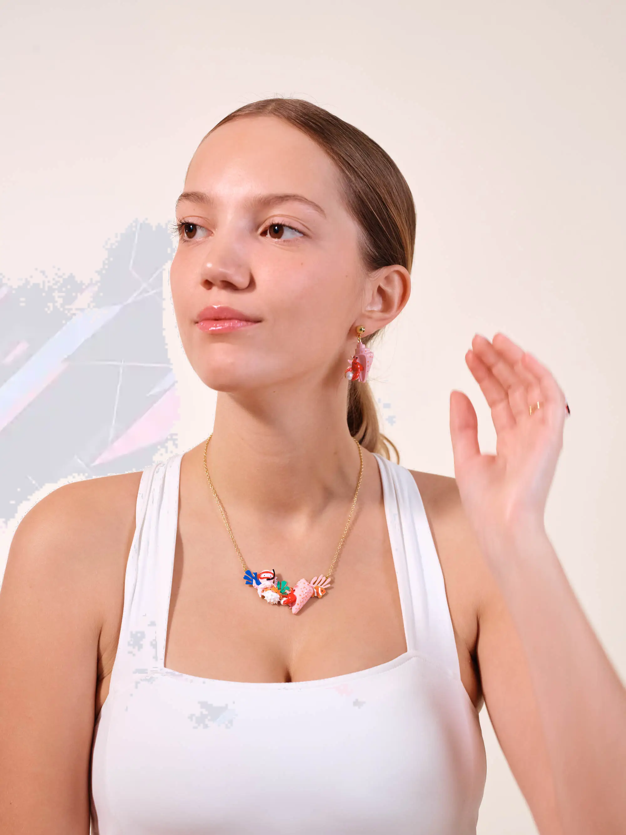 Collier Méduse Élégant avec Pendentif Faune Marine - Création Néréides