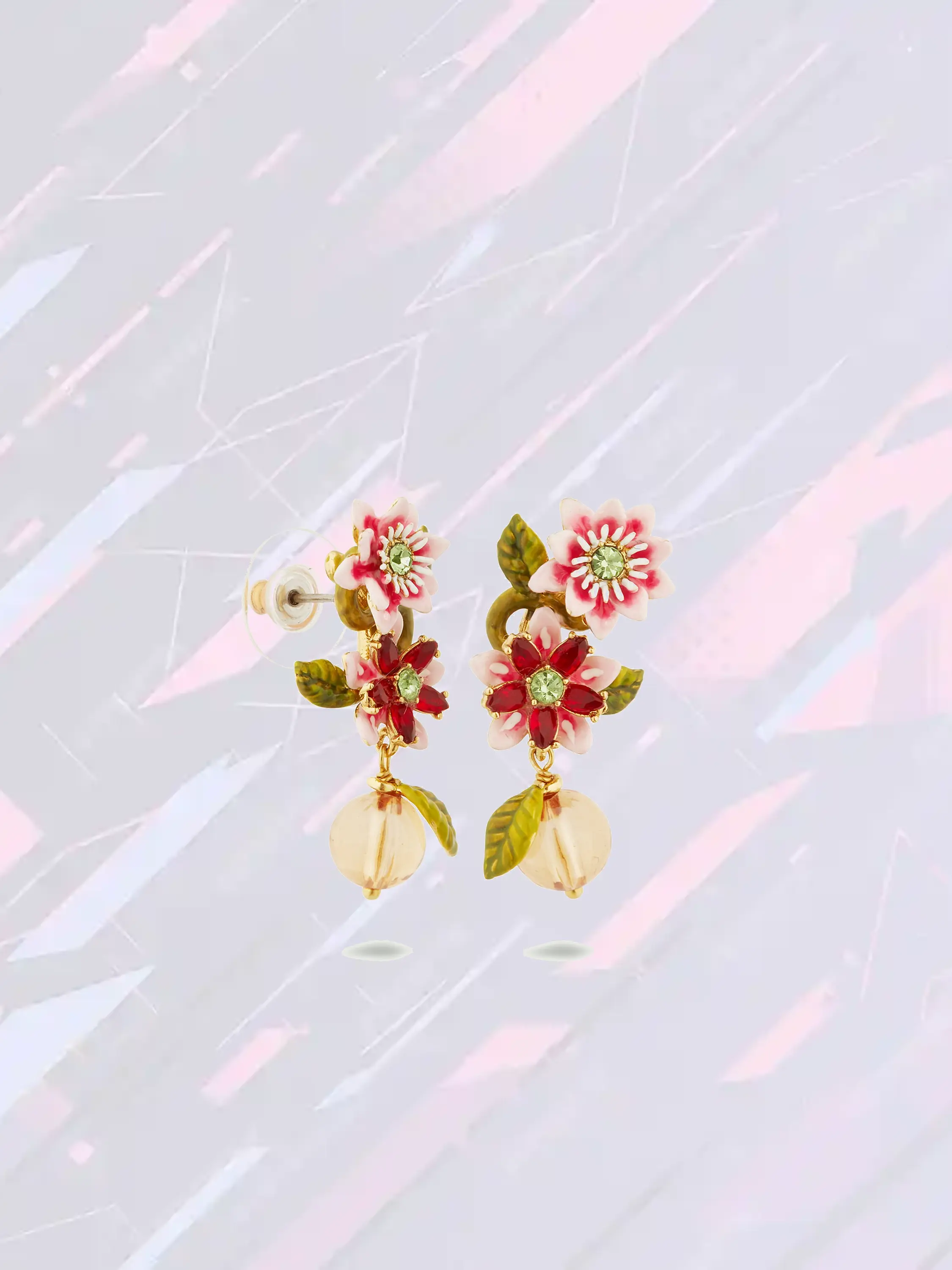Écrins d'oreille artisanal - Création florale inspirée par la passiflore avec perle soufflée et détail doré