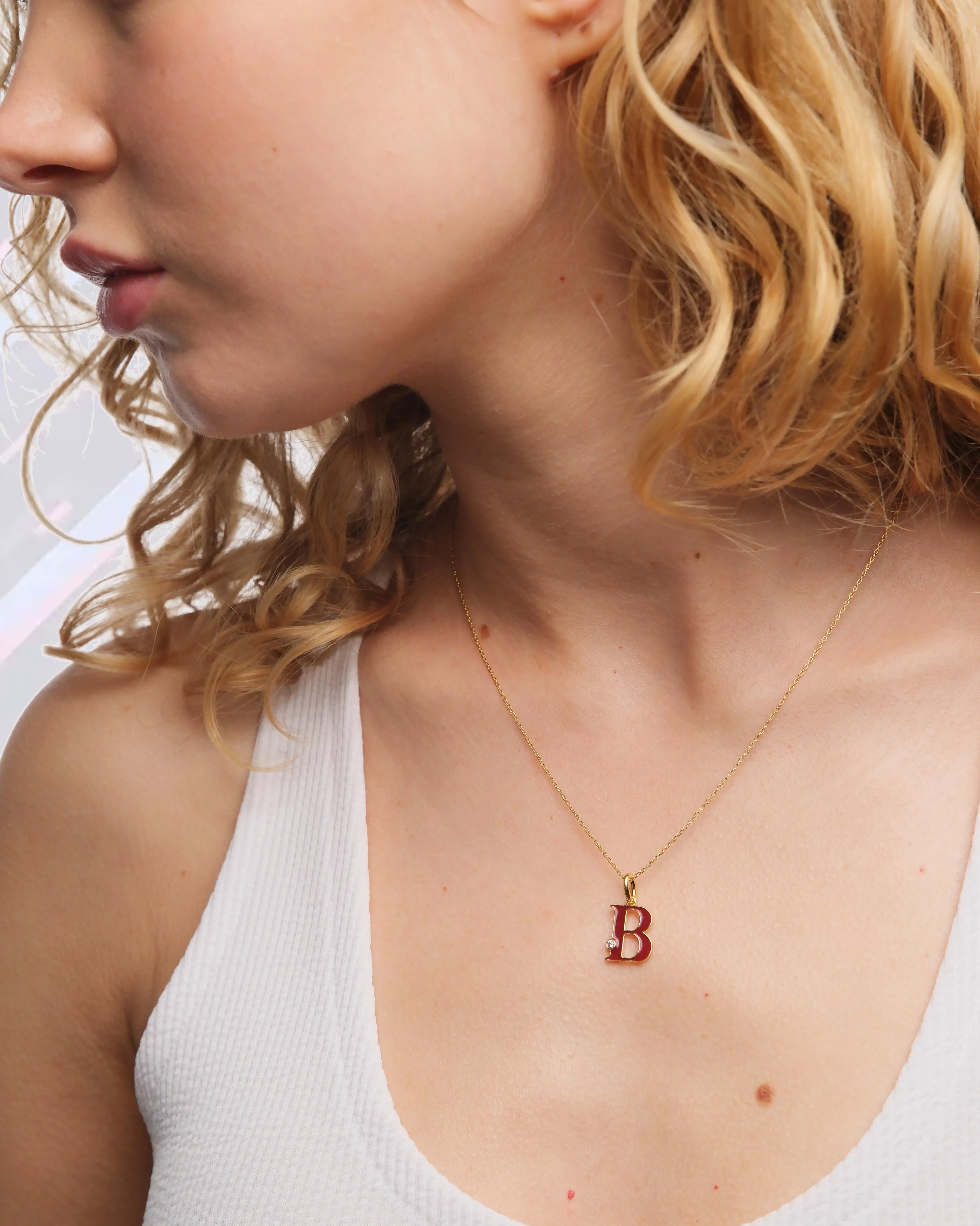 Pendentif lettre B en collier raffiné - Création exclusive Les Néréides