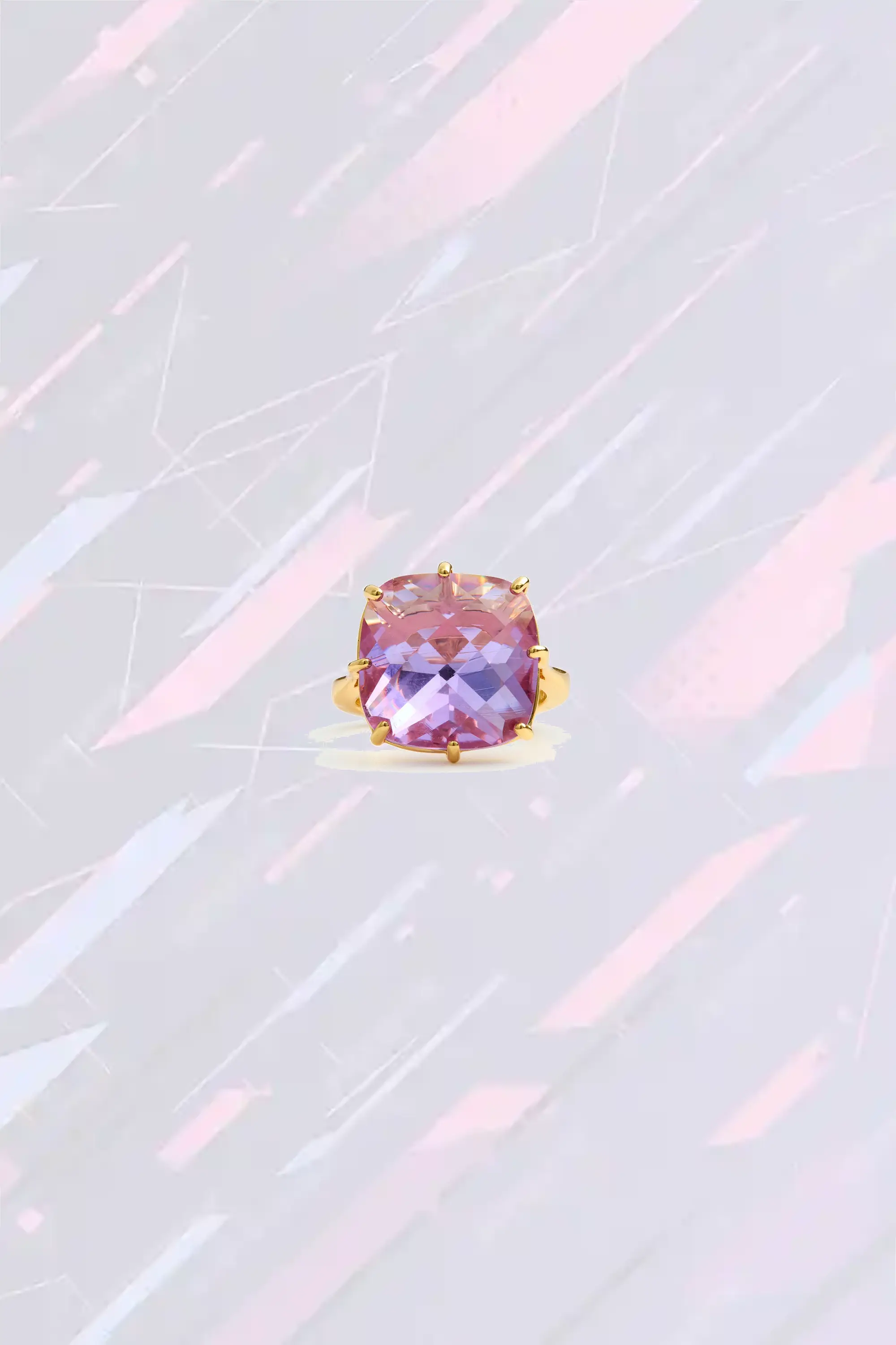 Bague Élégante Les Néréides en Cristal Violet Lavande - Pierre Fine Taillée en Carré de la Collection Diamantine
