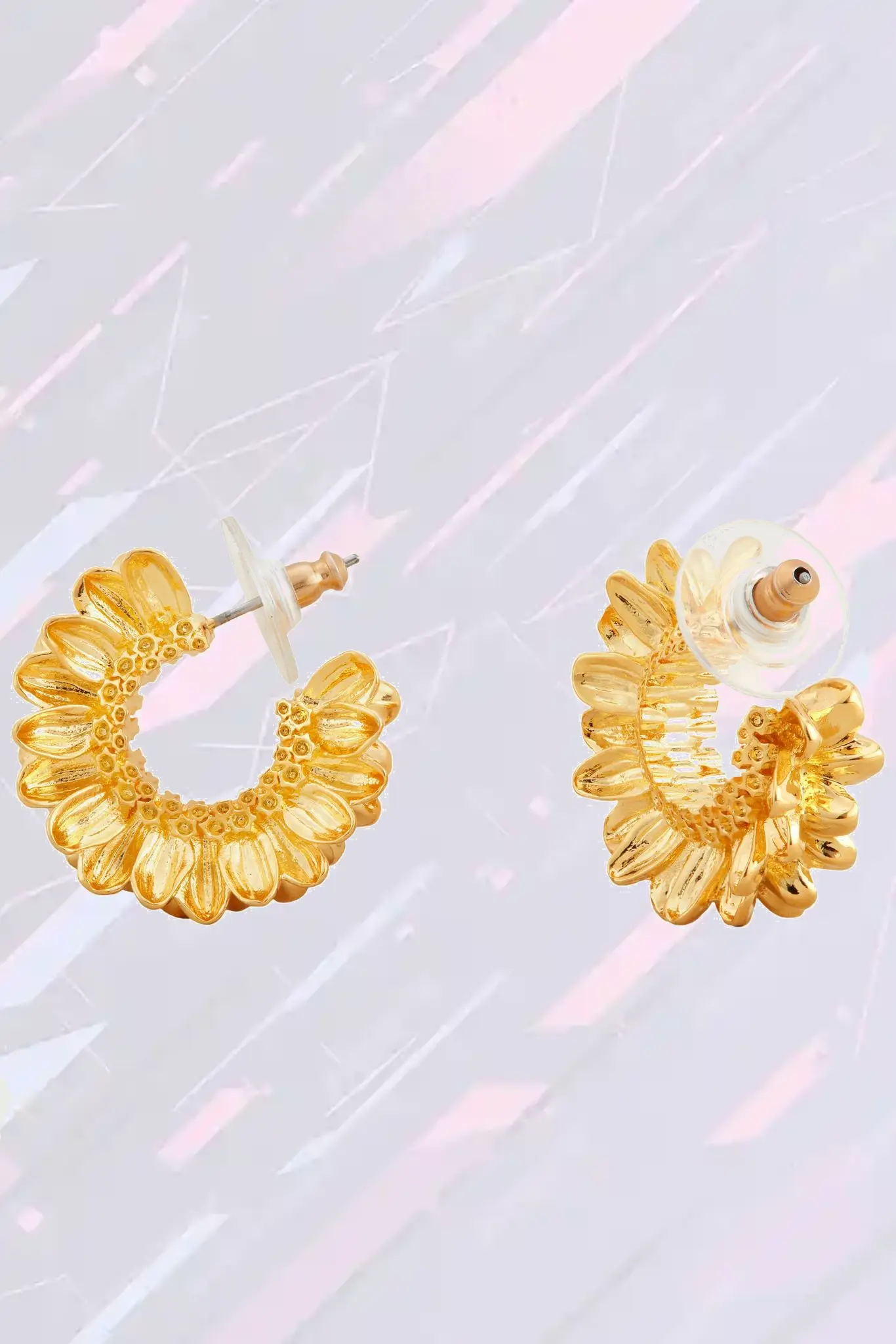 Boucles d'oreilles créoles spiralées motifs fleur de soleil - Créations Les Néréides