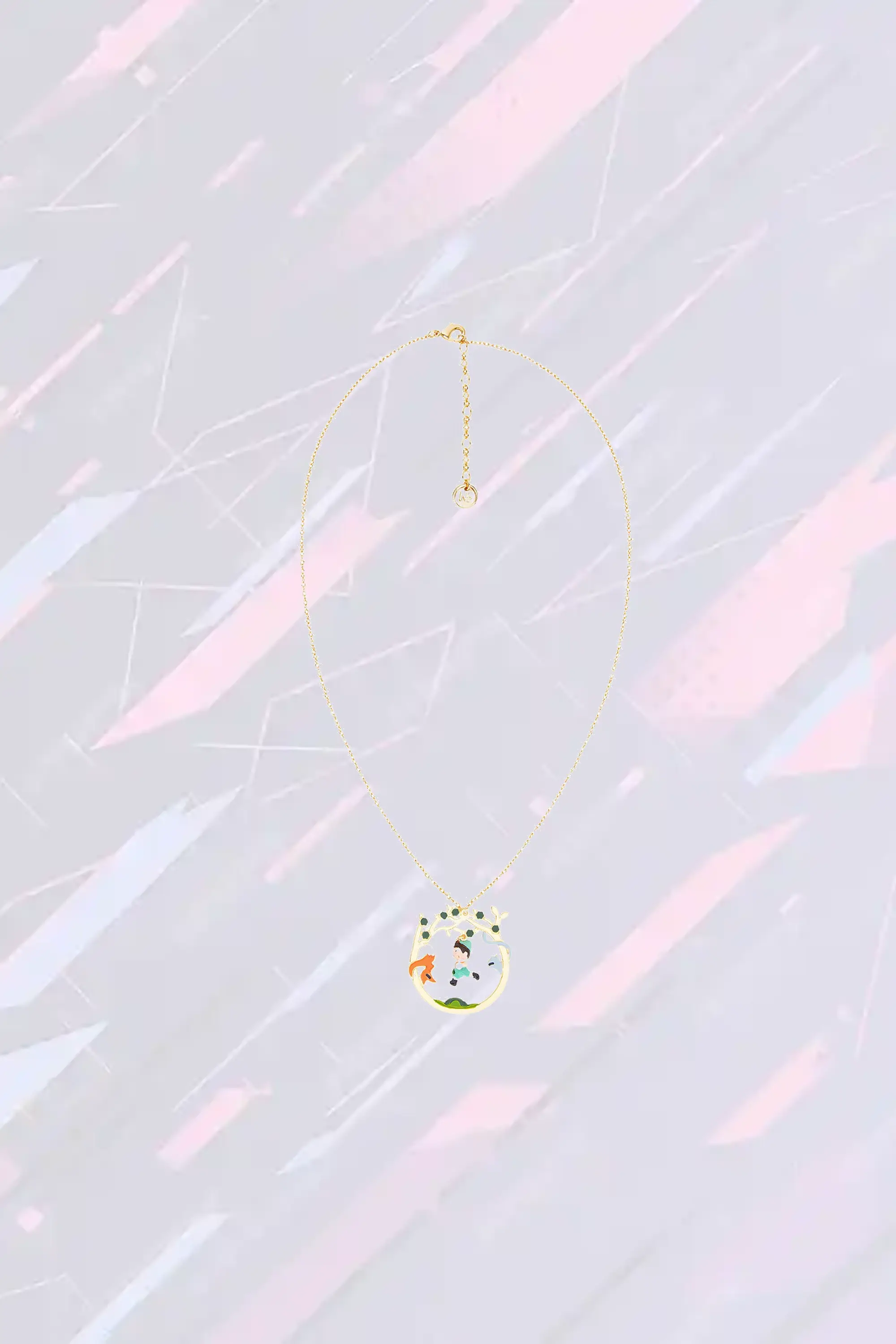 Collier Fantaisie Pinocchio - Scène Sylvestre avec ses Compagnons Magiques Autre proposition : Pendentif Création Fantaisie - L’Aventure Enchantée de Pinocchio au Cœur du Bois Magique 