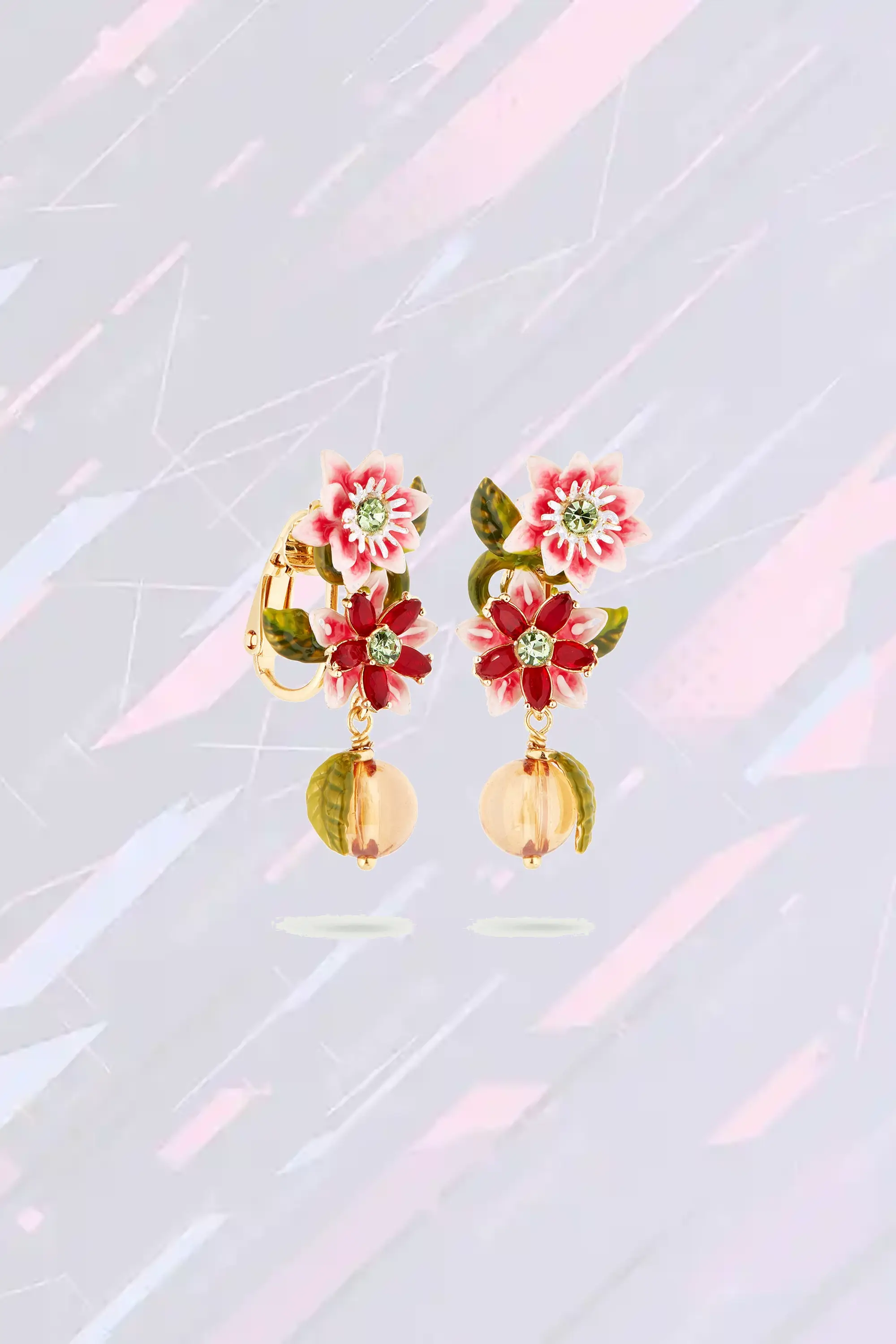 Écrins d'oreille artisanal - Création florale inspirée par la passiflore avec perle soufflée et détail doré