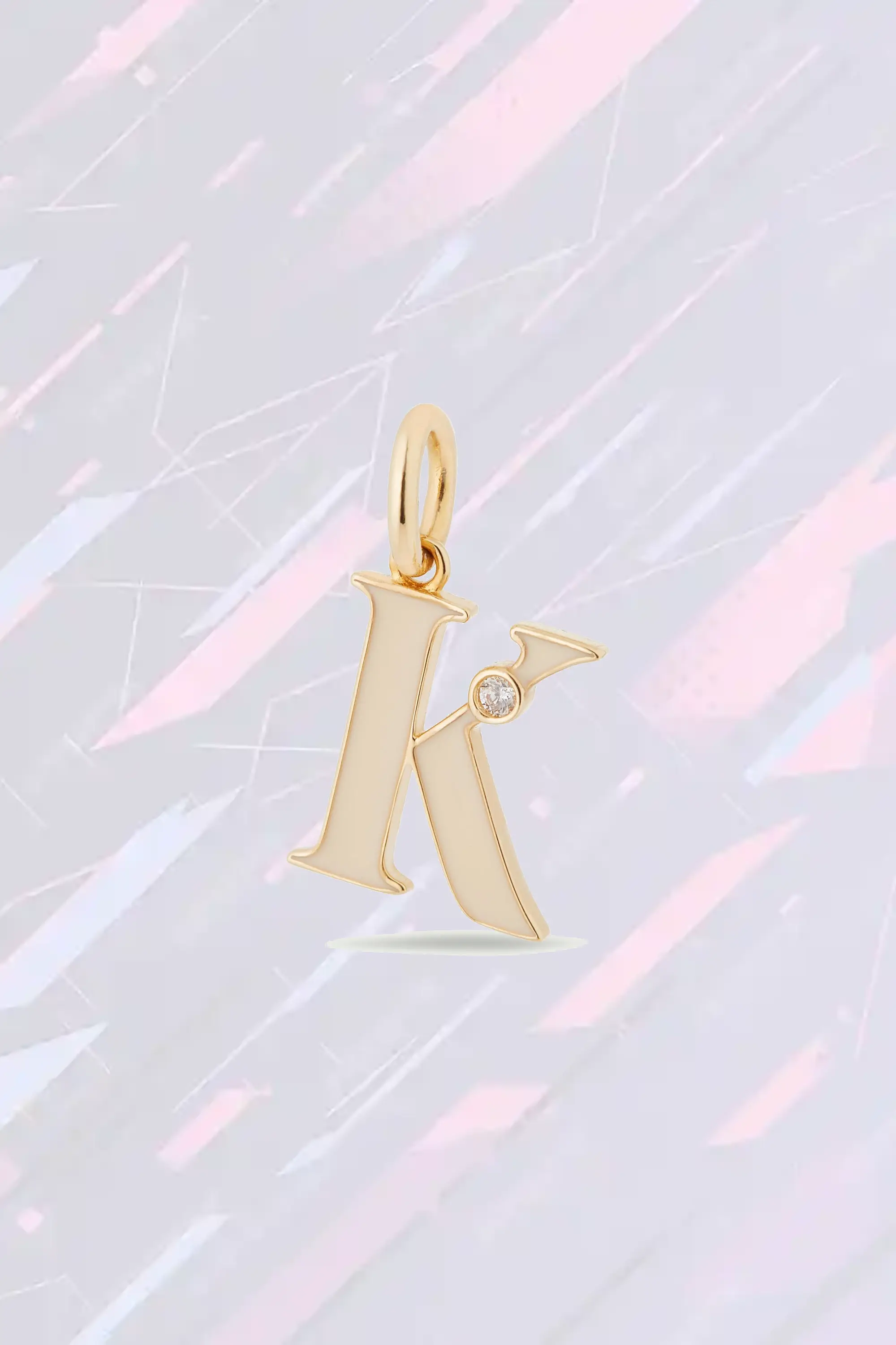 Élégance marine : Pendentif initiale K en métal doré - Bijou de cou Les Néréides