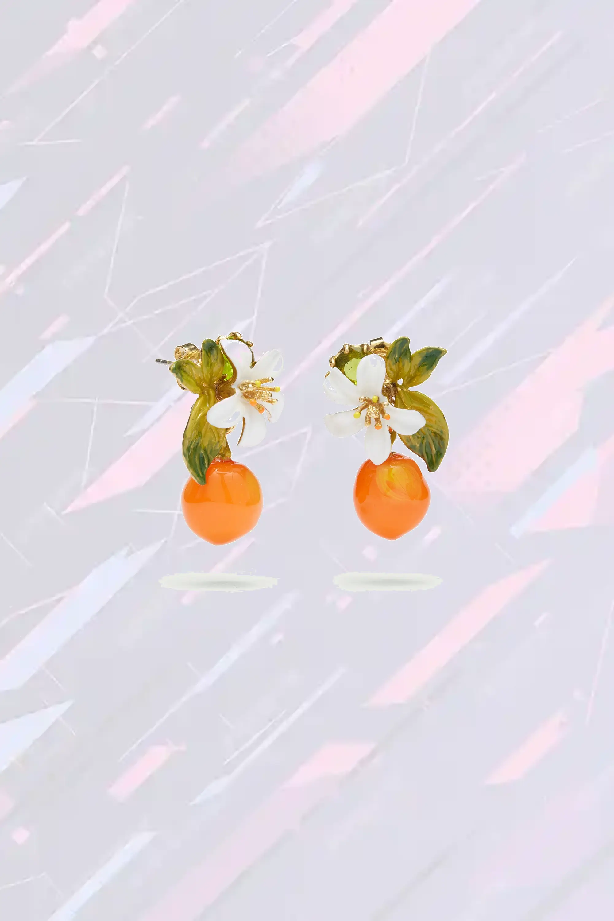 Boucles d'oreilles vibrantes Les Néréides - Nuances orangées et pétales nacrés aux effluves d'agrumes