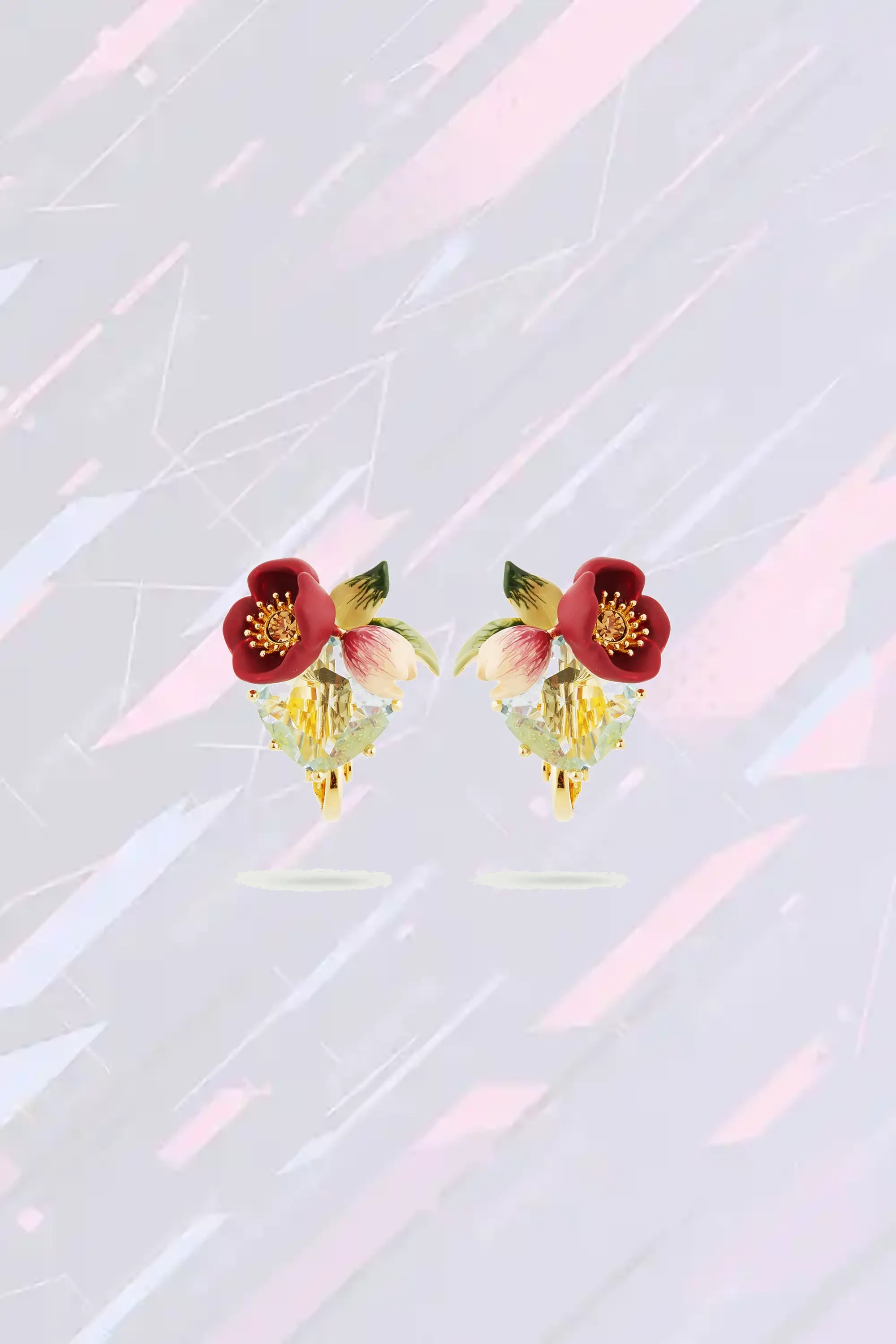 Écrins d'Oreille Hellebore Écarlate avec Cristal Taillé à Facettes Multidimensionnelles - Création Néréidienne Artisanale Lumière Captivante
